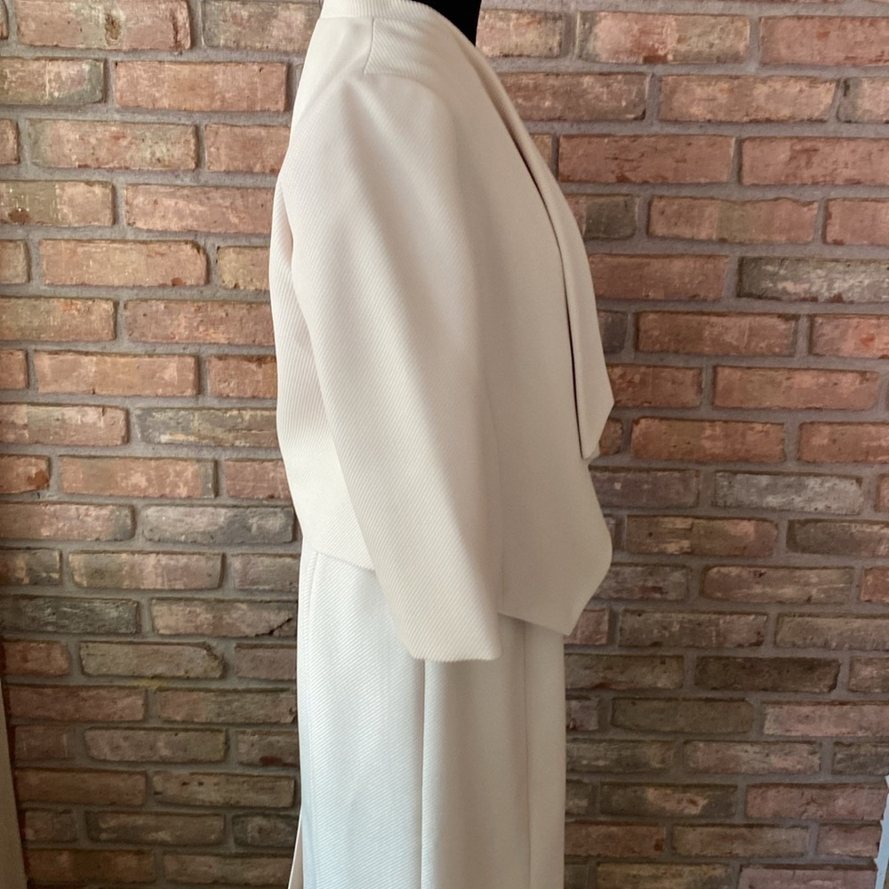 Alex Marie Cream and Gold Chain Detail Dress and Jacket Size 6 NWT - Picture 8 of 14